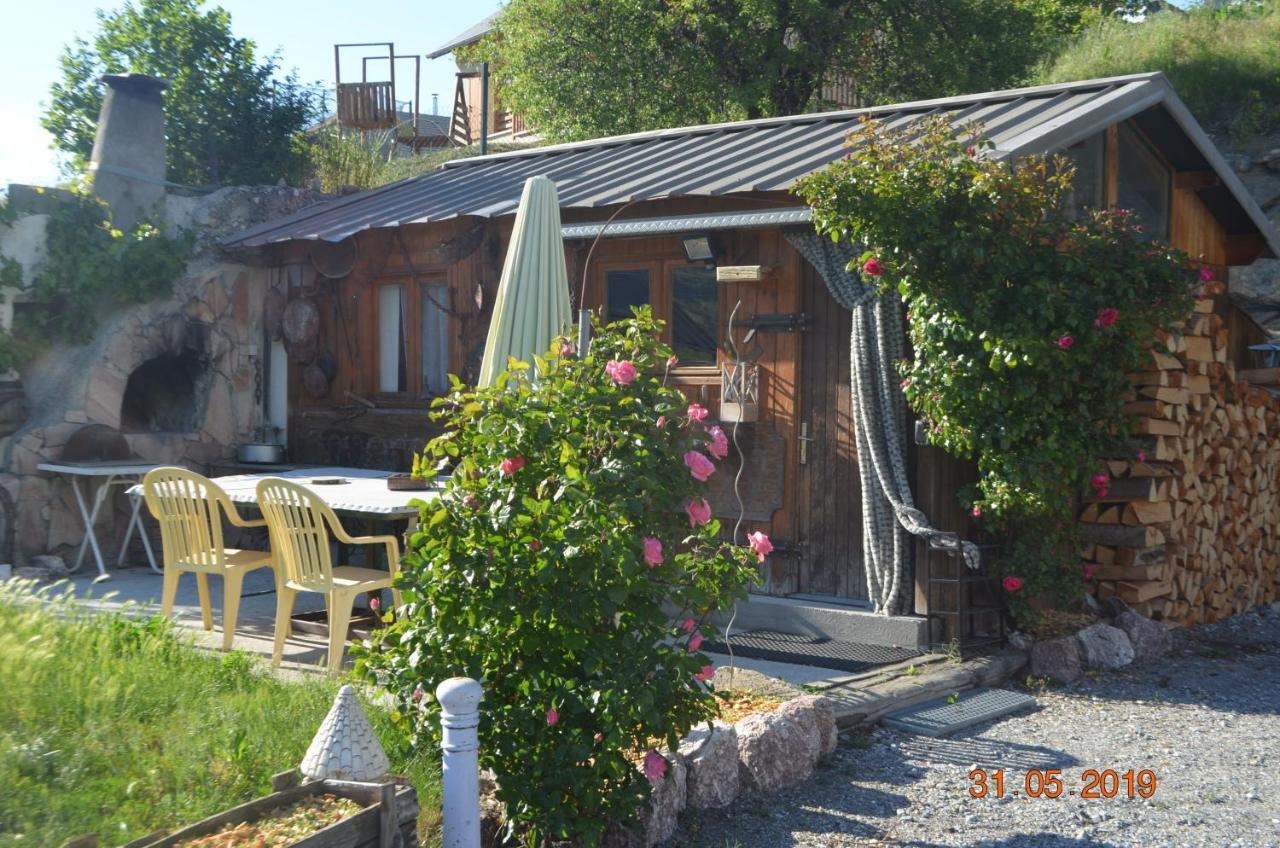 Le Love Chalet Des Alpes Guillestre Εξωτερικό φωτογραφία