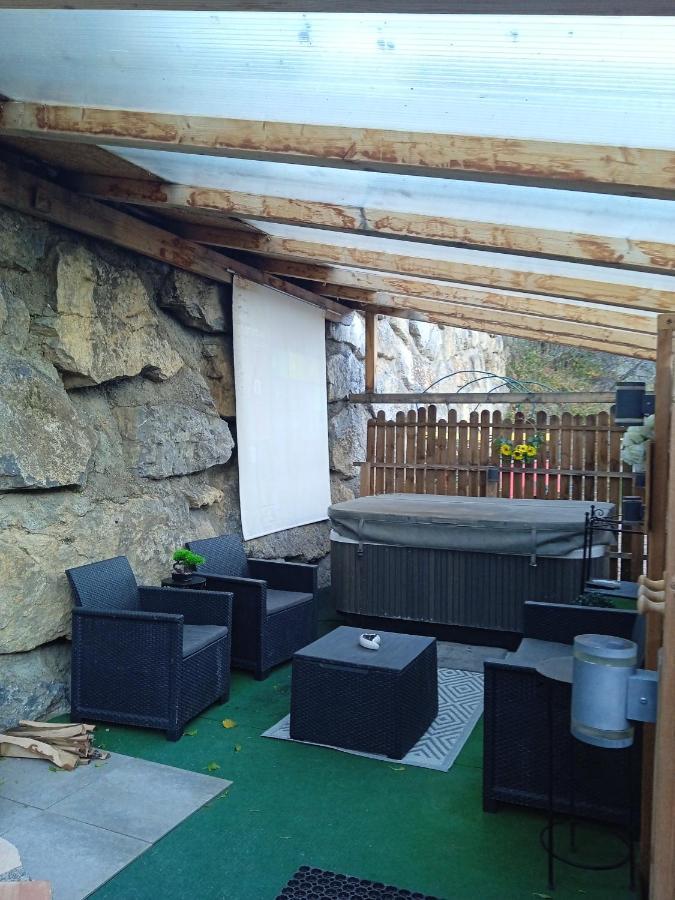 Le Love Chalet Des Alpes Guillestre Εξωτερικό φωτογραφία