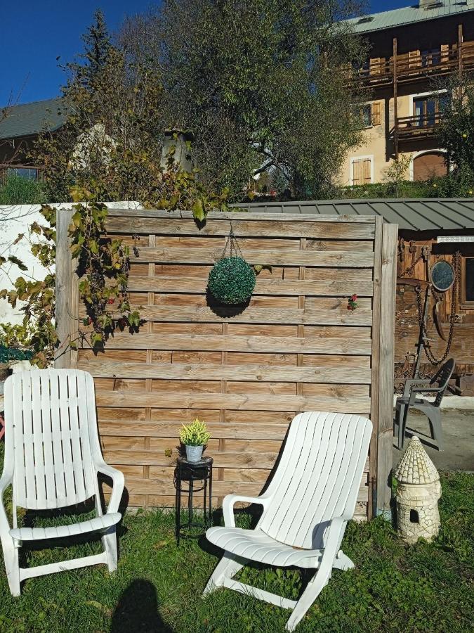 Le Love Chalet Des Alpes Guillestre Εξωτερικό φωτογραφία