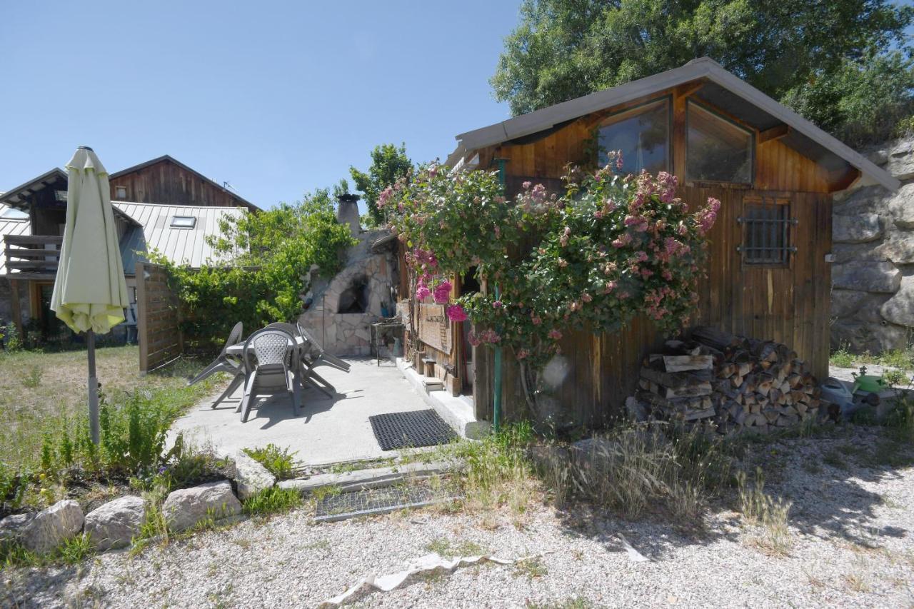 Le Love Chalet Des Alpes Guillestre Εξωτερικό φωτογραφία